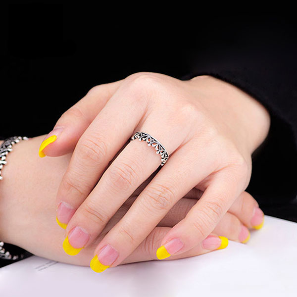 queen ring for girl
